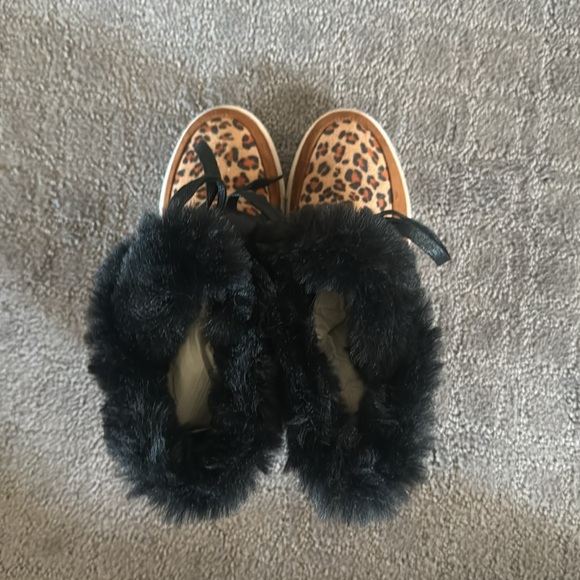Leopard Snow Boots/Sneakers - Picture 6 of 7